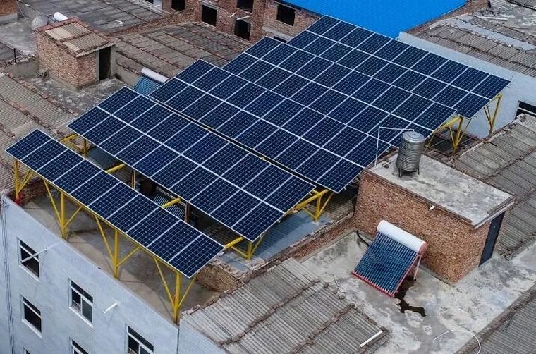 單晶硅和多晶硅太陽(yáng)能板的優(yōu)缺點(diǎn),單晶硅是怎么超過(guò)多晶硅的